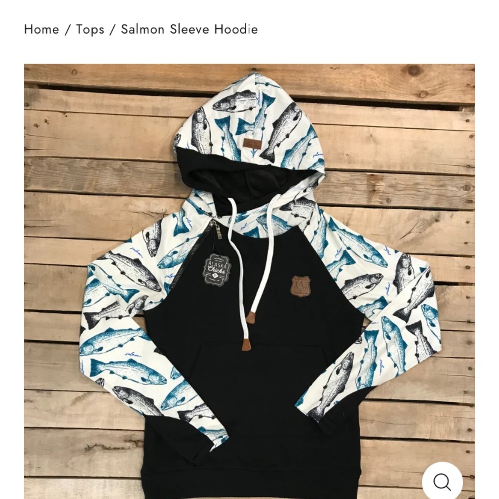 Alaska Chics Salmon Pattern Women's Hoodie